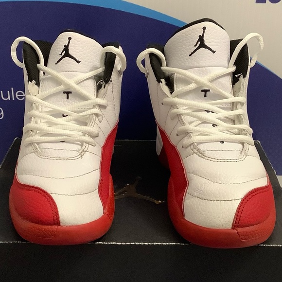 Air Jordan 12 Cherry Kids Size 3y - Picture 4 of 9